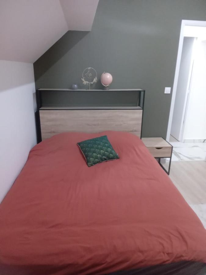 Joli Appartement De Vacances エクアン エクステリア 写真